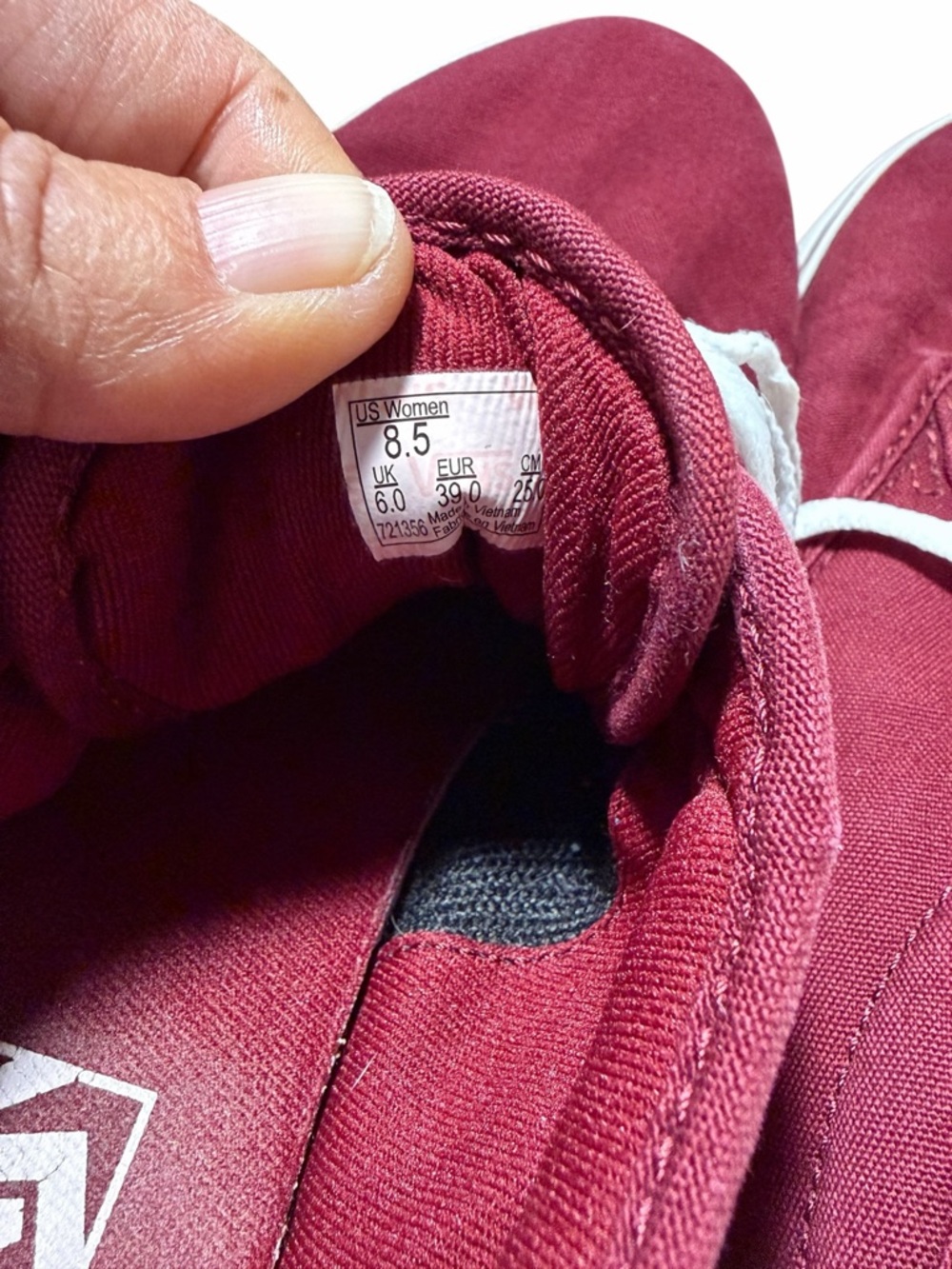 Vans Women's Burgundy Canvas Low-Top Sneakers - Picture 7 of 8